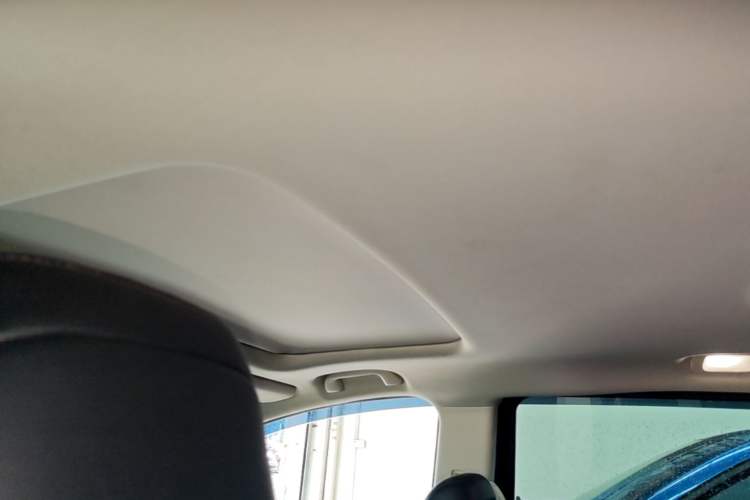 Used Honda Elysion 2022 2.0L eHEV Luxury First Edition Headliner