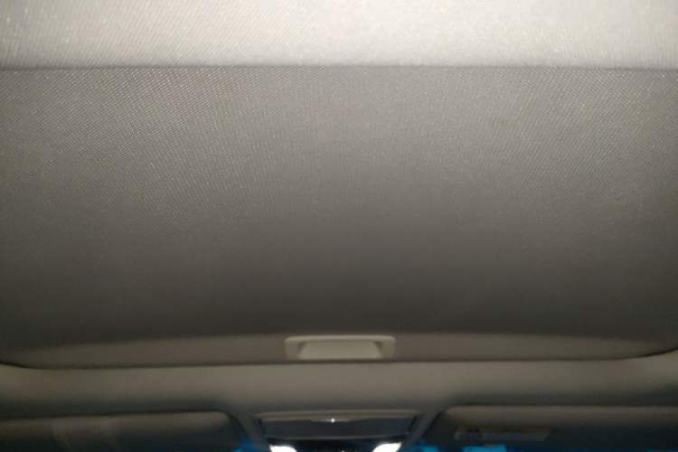 Used Honda Elysion 2022 2.0L eHEV Prestige Edition Headliner