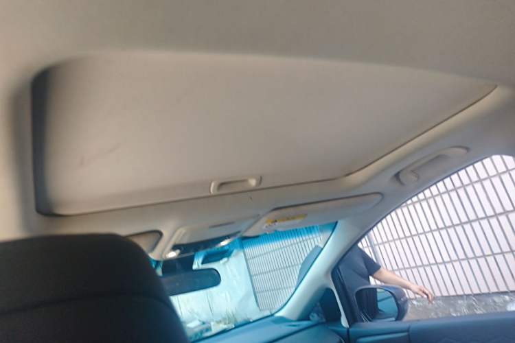 Used Honda Elysion 2022 2.0L eHEV Luxury First Edition Headliner