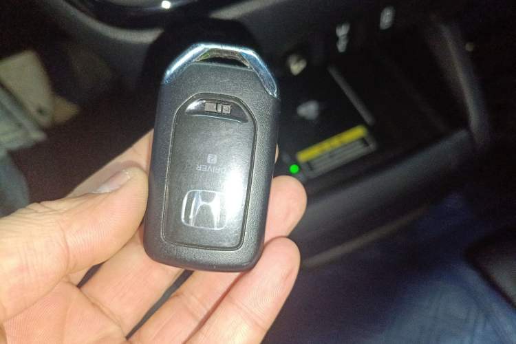 Used Honda Elysion 2022 2.0L eHEV Prestige Edition Interior 1