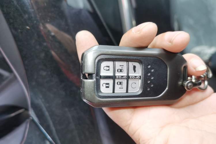 Used Honda Elysion 2022 2.0L eHEV Luxury Edition Interior 1
