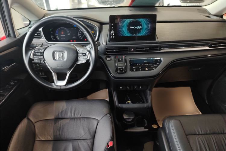Used Honda Elysion 2022 2.0L eHEV Luxury Edition Interior 2