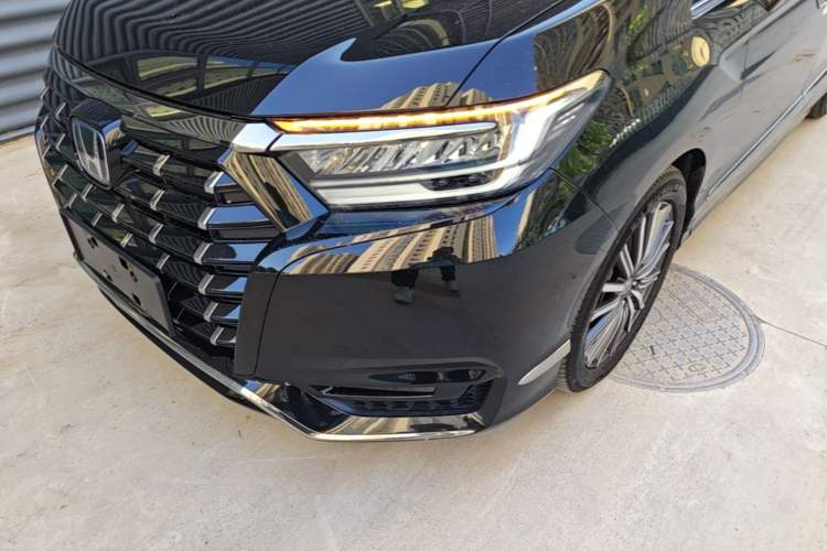 Used Honda Elysion 2022 2.0L eHEV Luxury Edition Left Front Headlight