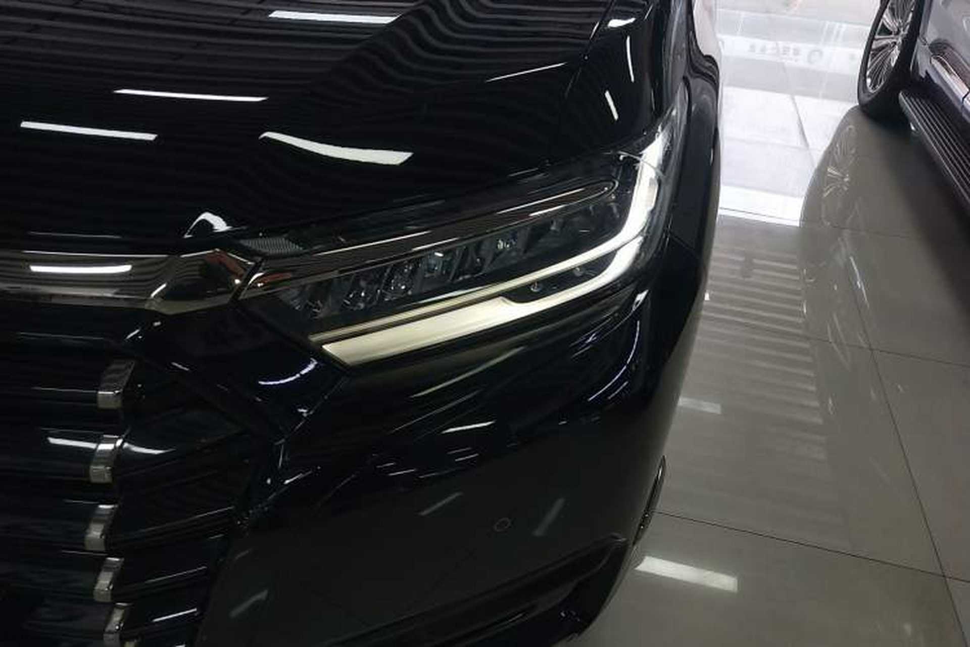 Used Honda Elysion 2022 2.0L eHEV Prestige Edition Left Front Headlight