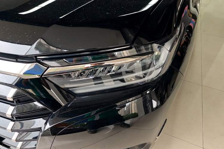 Used Honda Elysion 2022 2.0L eHEV Luxury First Edition Left Front Headlight
