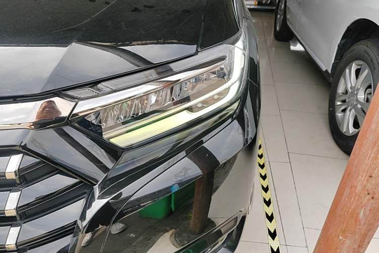 Used Honda Elysion 2022 2.0L eHEV Luxury First Edition Left Front Headlight