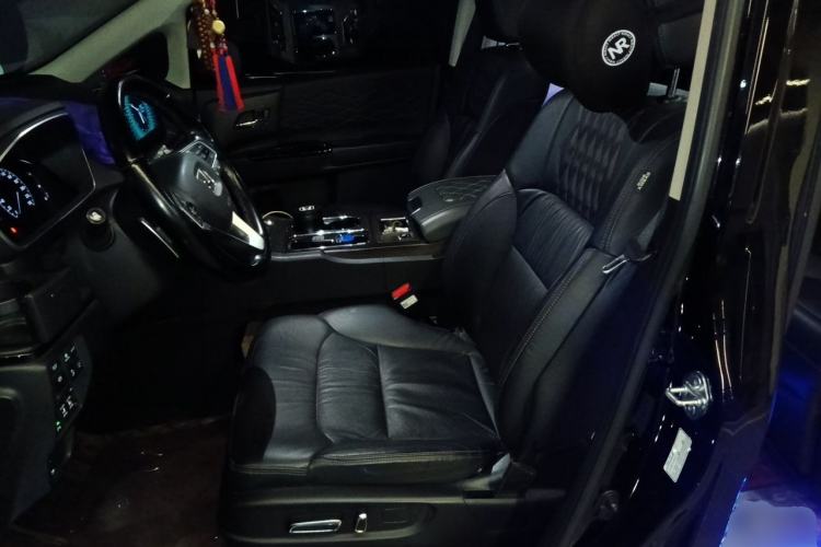 Used Honda Elysion 2022 2.0L eHEV Luxury Edition Left Front Seat