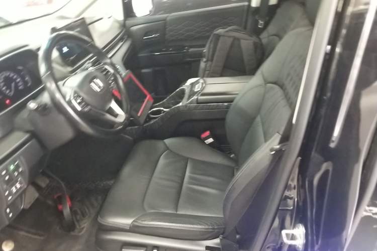 Used Honda Elysion 2022 2.0L eHEV Prestige Edition Left Front Seat