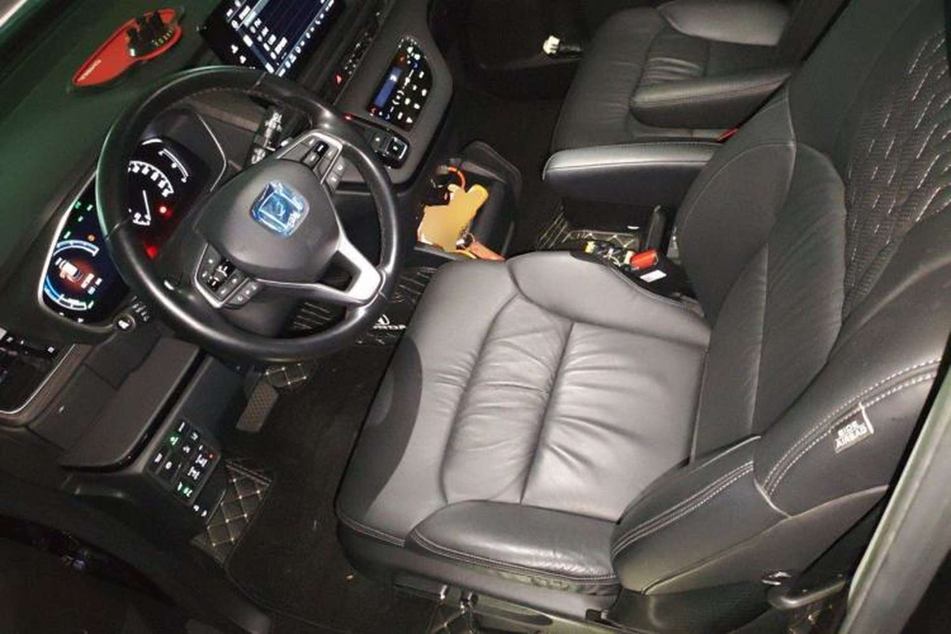 Used Honda Elysion 2022 2.0L eHEV Luxury Edition Left Front Seat