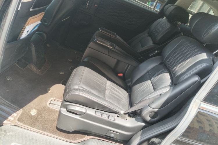 Used Honda Elysion 2022 2.0L eHEV Luxury Edition Left Rear Seat
