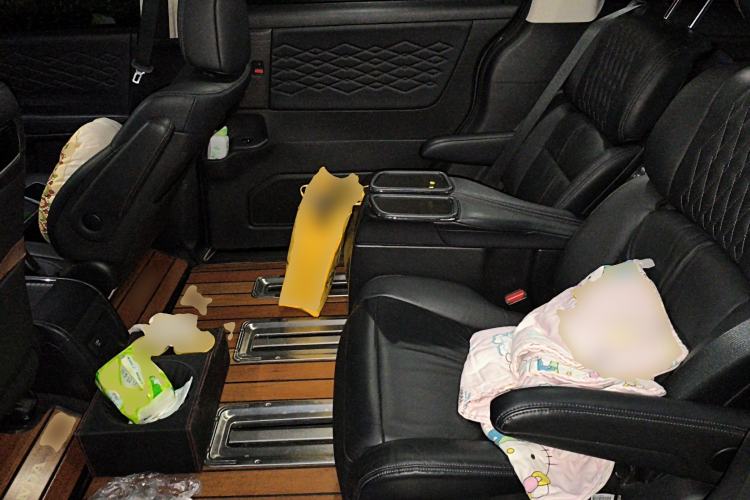 Used Honda Elysion 2022 2.0L eHEV Luxury Edition Left Rear Seat