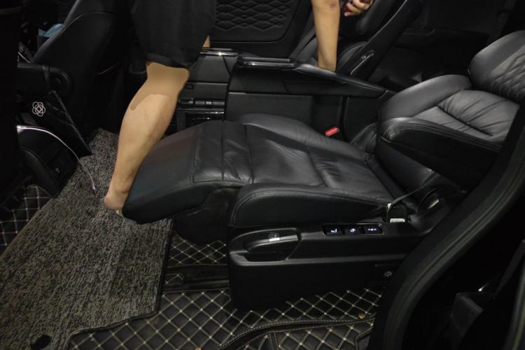 Used Honda Elysion 2022 2.0L eHEV Luxury Edition Left Rear Seat