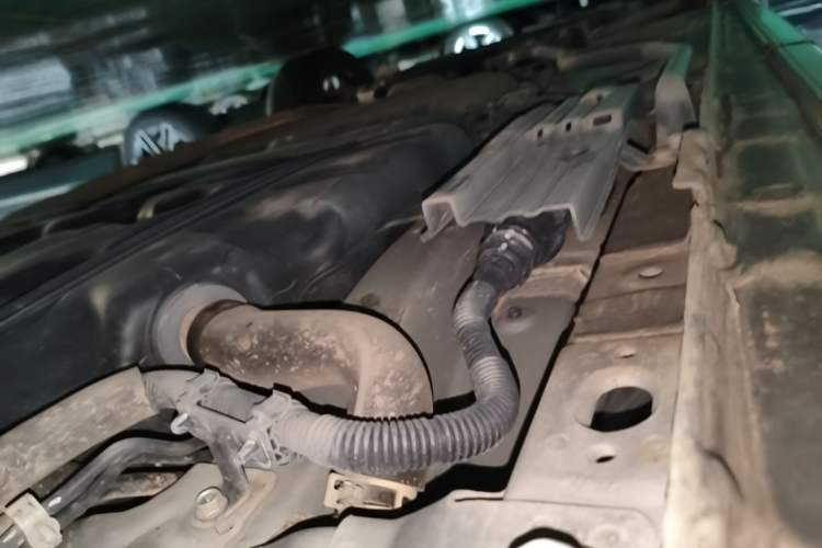 Used Honda Elysion 2022 2.0L eHEV Prestige Edition Left Side Sill
