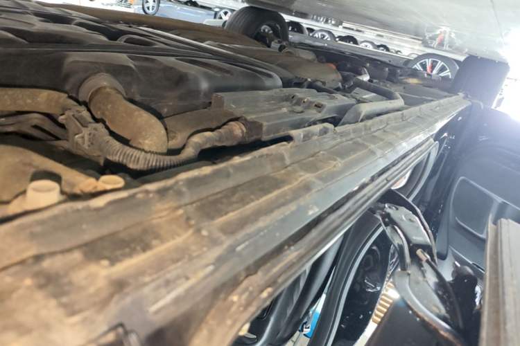 Used Honda Elysion 2022 2.0L eHEV Luxury Edition Left Side Sill