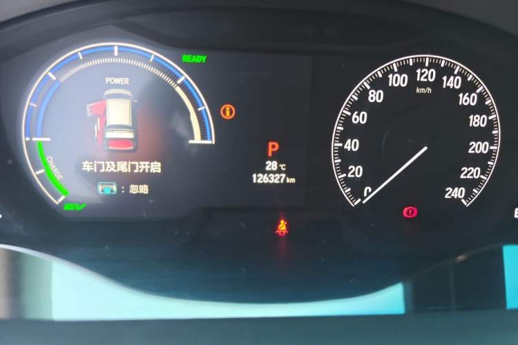Used Honda Elysion 2022 2.0L eHEV Luxury Edition Odometer Close Up