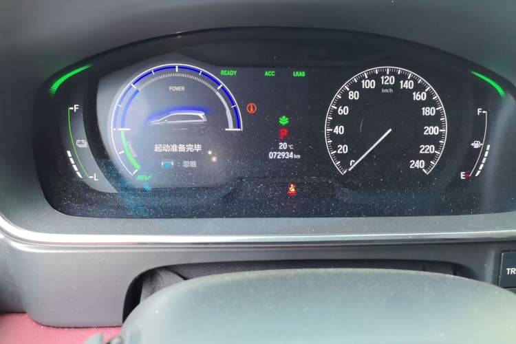 Used Honda Elysion 2022 2.0L eHEV Prestige Edition Odometer Close Up