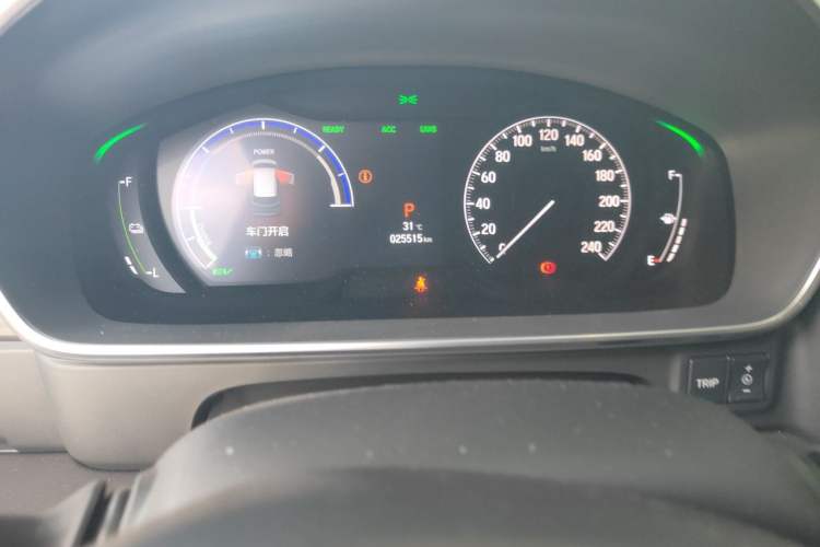 Used Honda Elysion 2022 2.0L eHEV Luxury First Edition Odometer Close Up