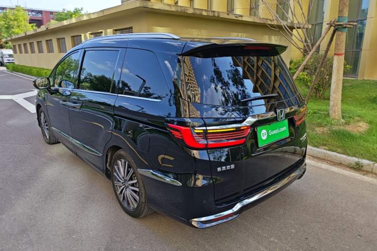 Used Honda Elysion 2022 2.0L eHEV Luxury Edition Rear Left 45 Deg