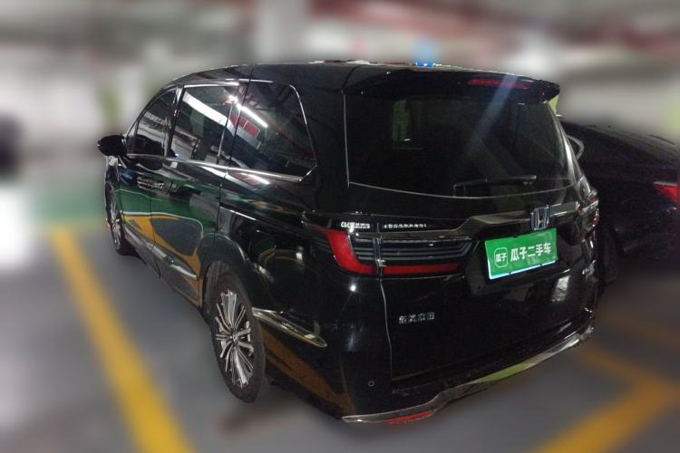 Used Honda Elysion 2022 2.0L eHEV Prestige Edition Rear Left 45 Deg