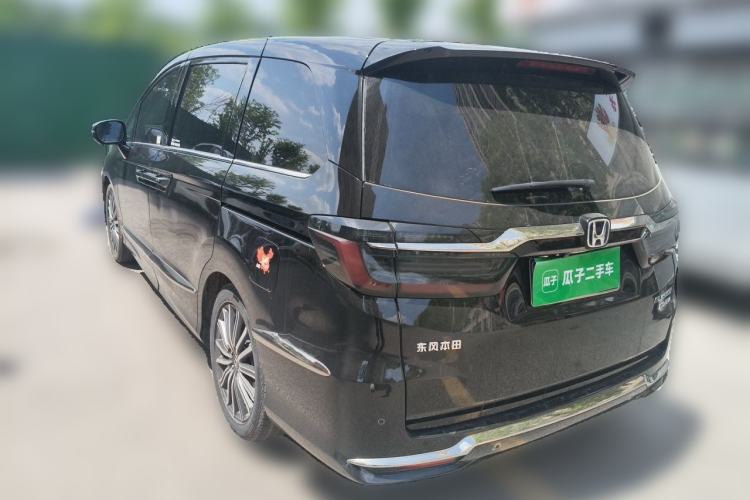 Used Honda Elysion 2022 2.0L eHEV Luxury Edition Rear Left 45 Deg