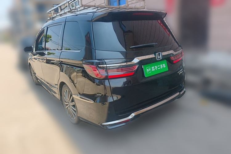 Used Honda Elysion 2022 2.0L eHEV Luxury First Edition Rear Left 45 Deg