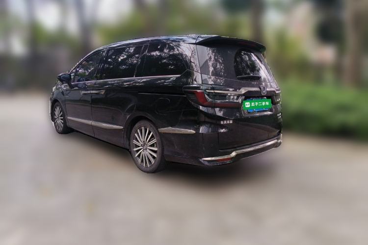 Used Honda Elysion 2022 2.0L eHEV Luxury Edition Rear Left 45 Deg
