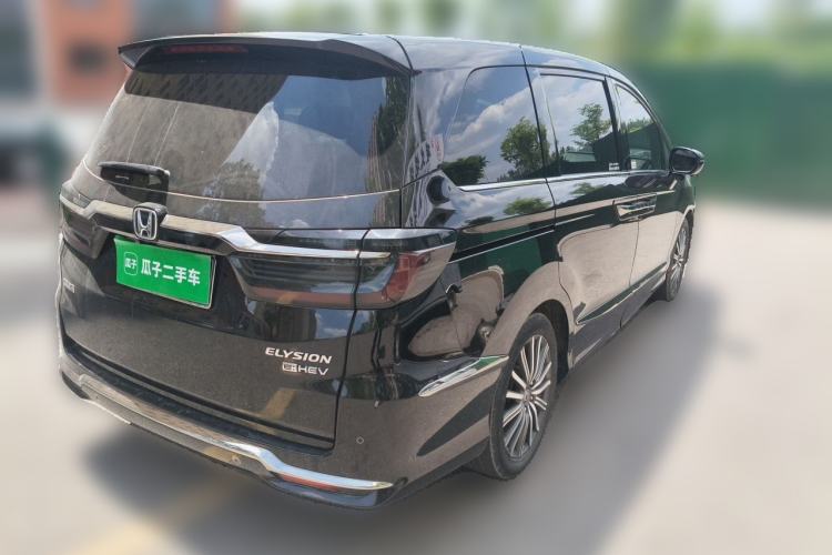 Used Honda Elysion 2022 2.0L eHEV Luxury Edition Rear Right 45 Deg
