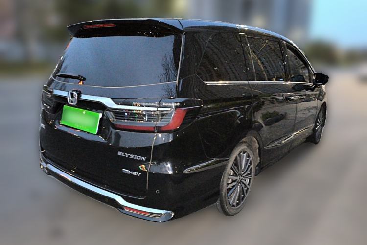 Used Honda Elysion 2022 2.0L eHEV Luxury Edition Rear Right 45 Deg