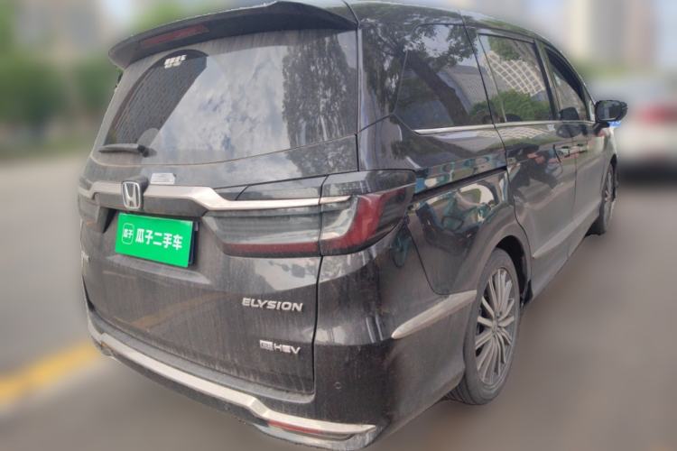 Used Honda Elysion 2022 2.0L eHEV Luxury First Edition Rear Right 45 Deg