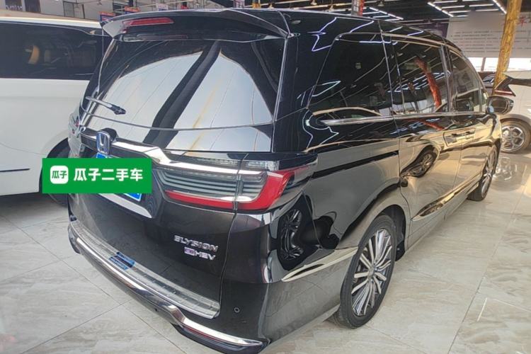 Used Honda Elysion 2022 2.0L eHEV Luxury Edition Rear Right 45 Deg