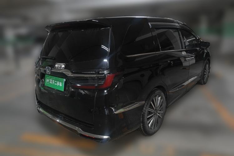 Used Honda Elysion 2022 2.0L eHEV Luxury Edition Rear Right 45 Deg