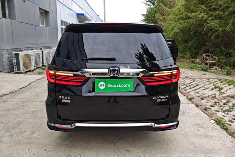 Used Honda Elysion 2022 2.0L eHEV Luxury Edition Rear