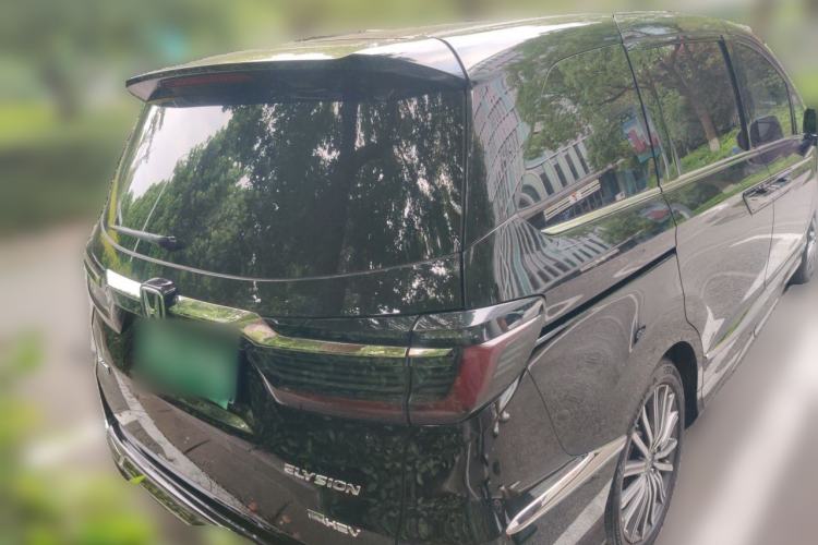 Used Honda Elysion 2022 2.0L eHEV Luxury Edition Rear