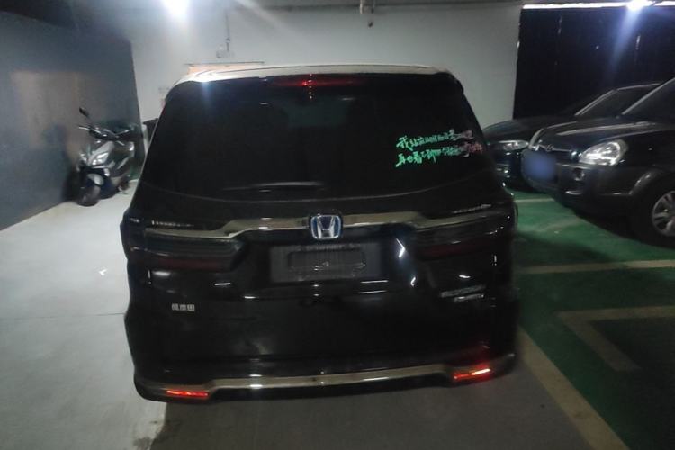 Used Honda Elysion 2022 2.0L eHEV Luxury Edition Rear