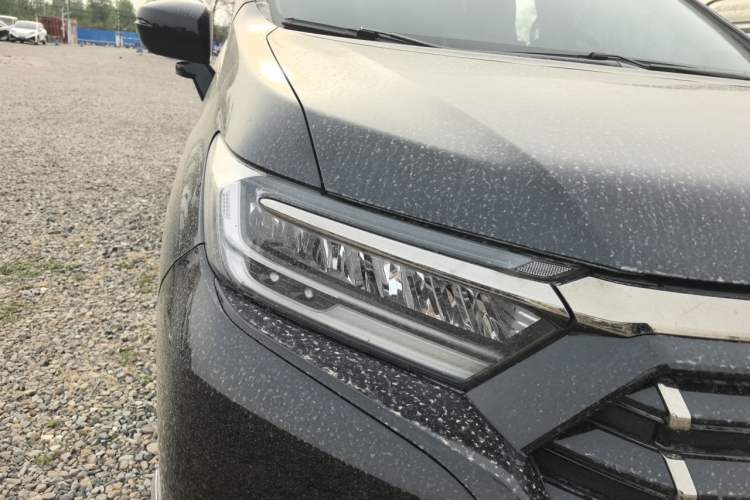Used Honda Elysion 2022 2.0L eHEV Prestige Edition Right Front Headlight