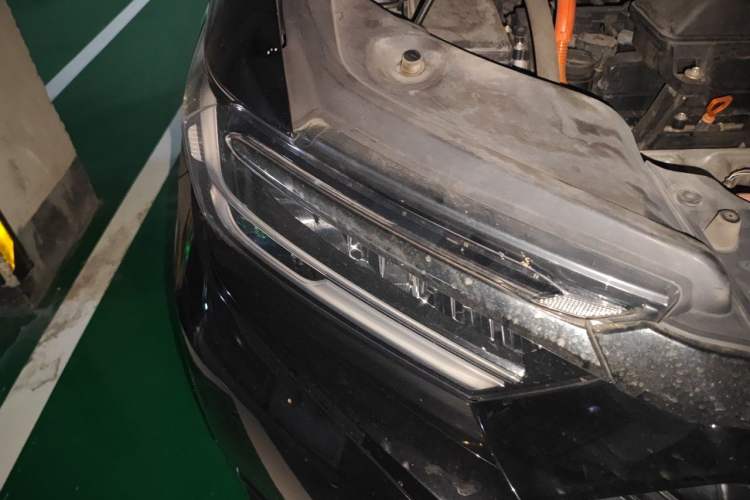 Used Honda Elysion 2022 2.0L eHEV Luxury Edition Right Front Headlight