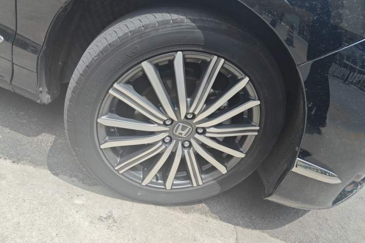 Used Honda Elysion 2022 2.0L eHEV Luxury Edition Right Front Wheel Hub
