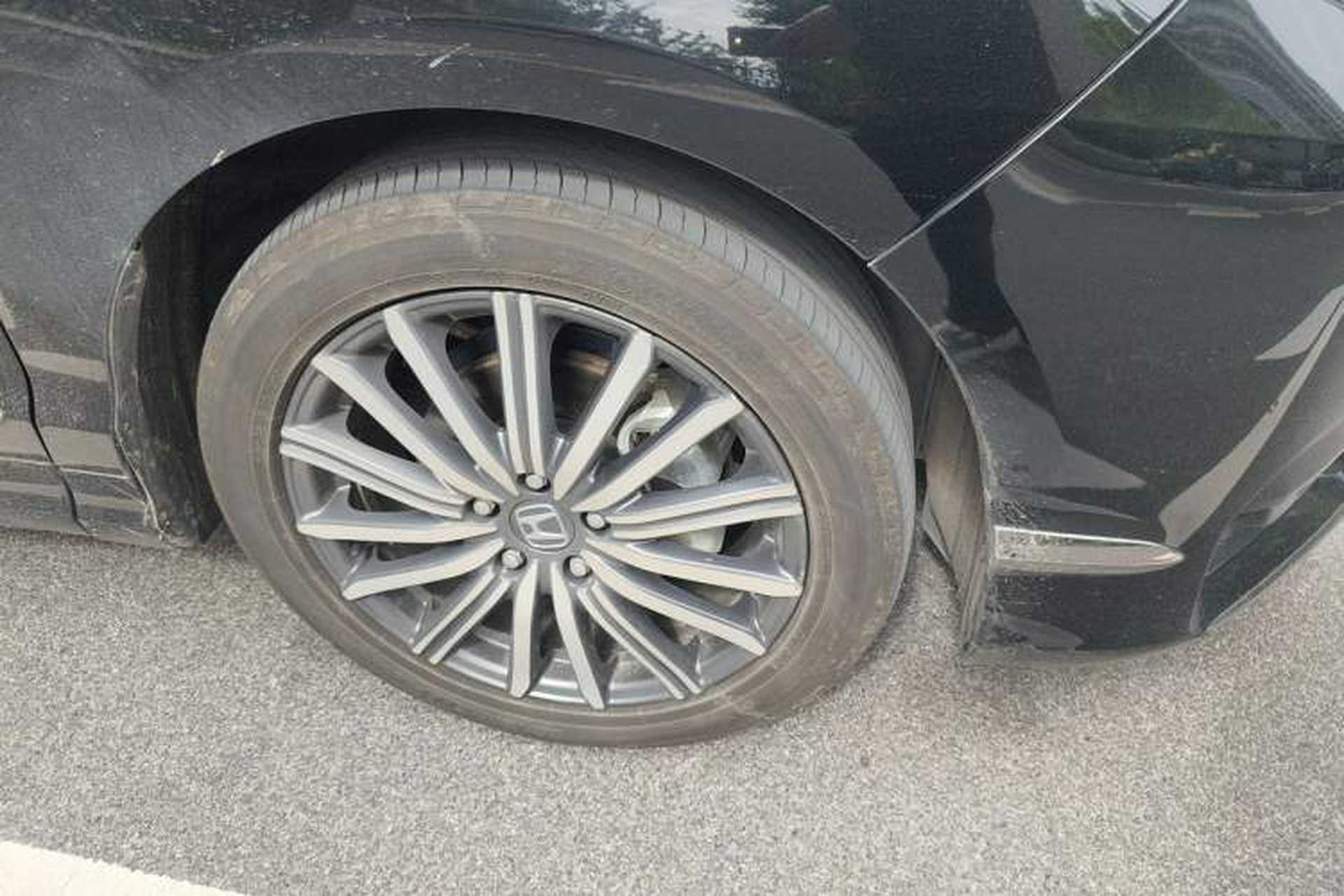 Used Honda Elysion 2022 2.0L eHEV Luxury First Edition Right Front Wheel Hub