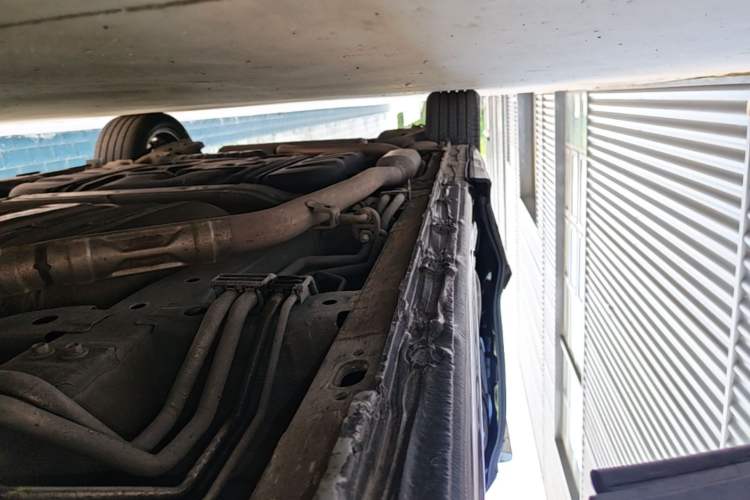 Used Honda Elysion 2022 2.0L eHEV Luxury Edition Right Side Sill