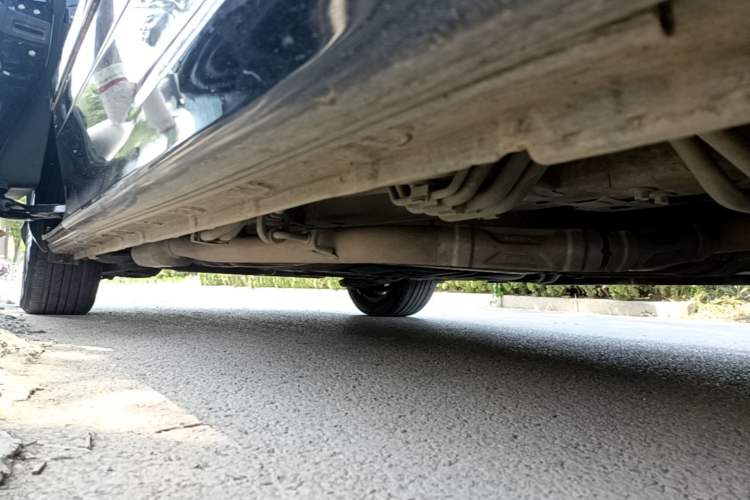 Used Honda Elysion 2022 2.0L eHEV Luxury Edition Right Side Sill