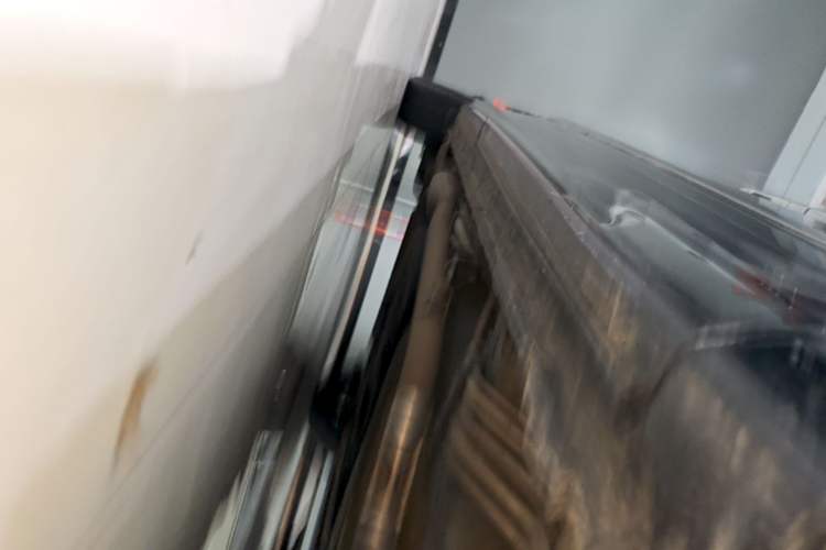 Used Honda Elysion 2022 2.0L eHEV Luxury Edition Right Side Sill