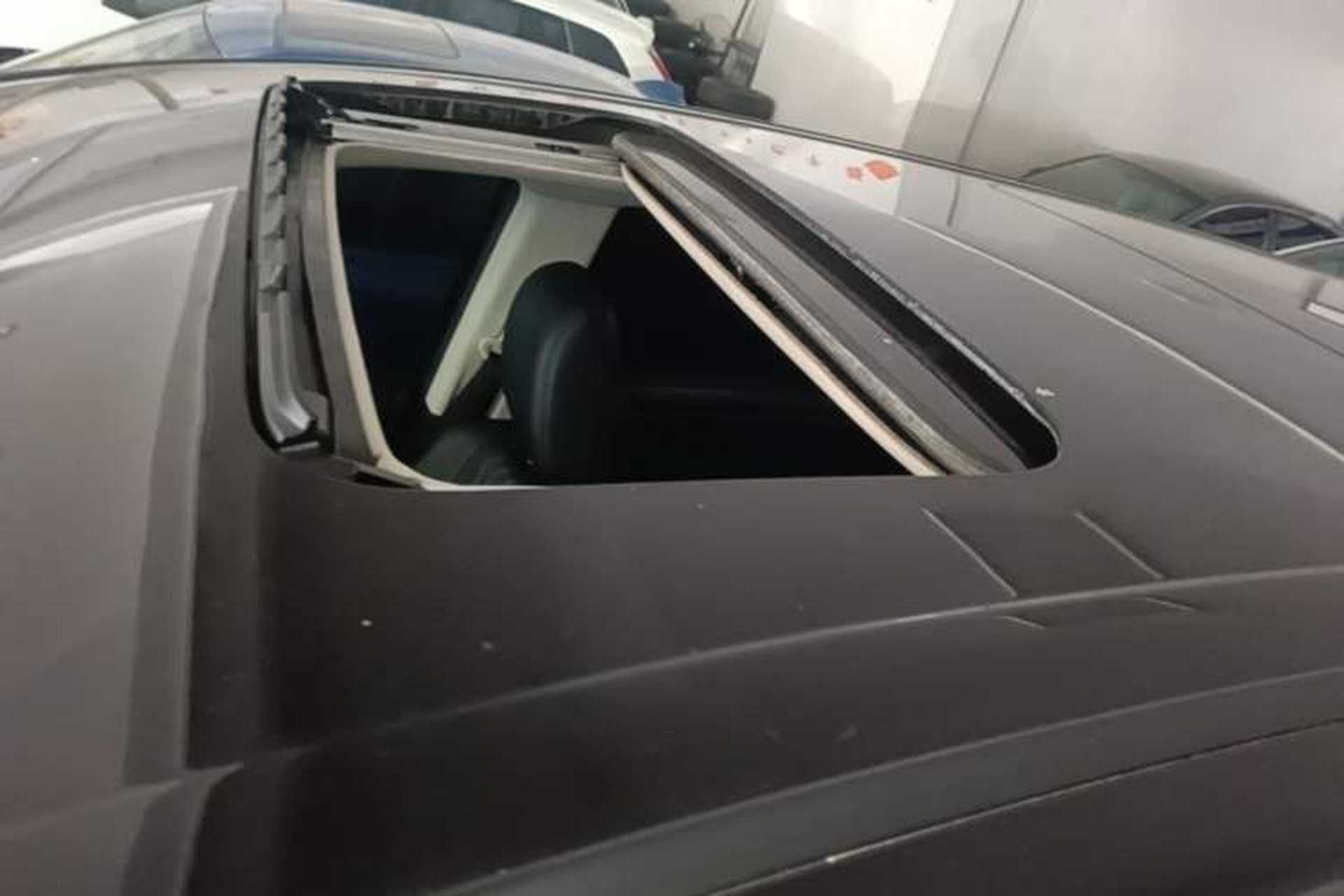Used Honda Elysion 2022 2.0L eHEV Luxury First Edition Roof