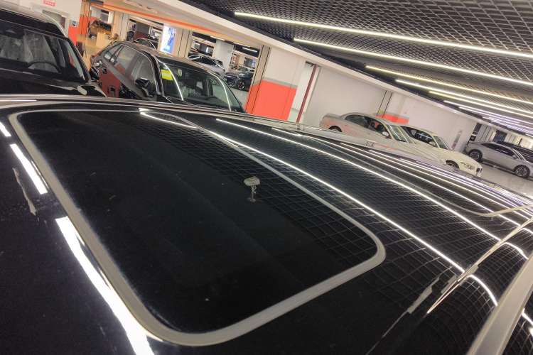 Used Honda Elysion 2022 2.0L eHEV Luxury First Edition Roof