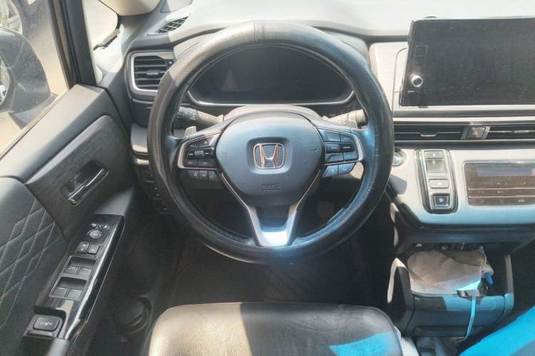 Used Honda Elysion 2022 2.0L eHEV Luxury Edition Steering Wheel
