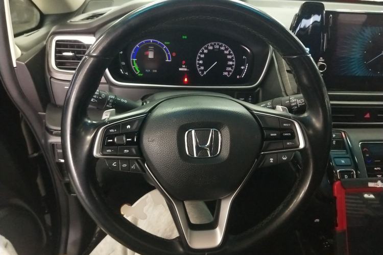 Used Honda Elysion 2022 2.0L eHEV Prestige Edition Steering Wheel