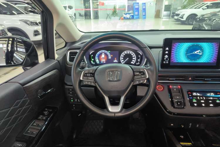 Used Honda Elysion 2022 2.0L eHEV Luxury First Edition Steering Wheel