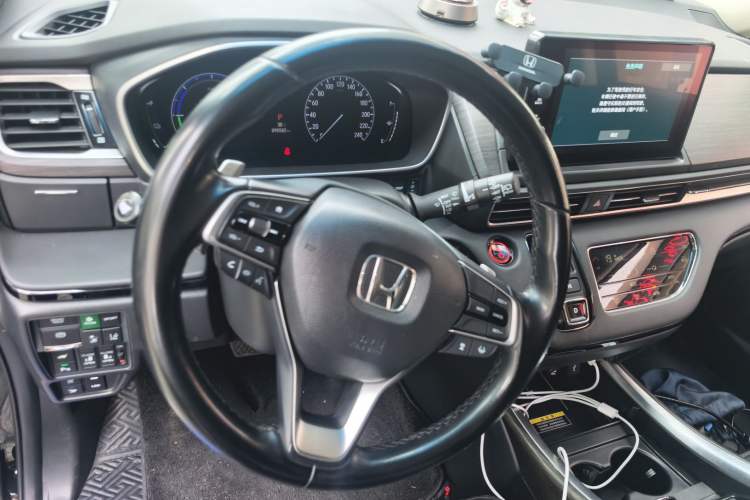 Used Honda Elysion 2022 2.0L eHEV Luxury Edition Steering Wheel