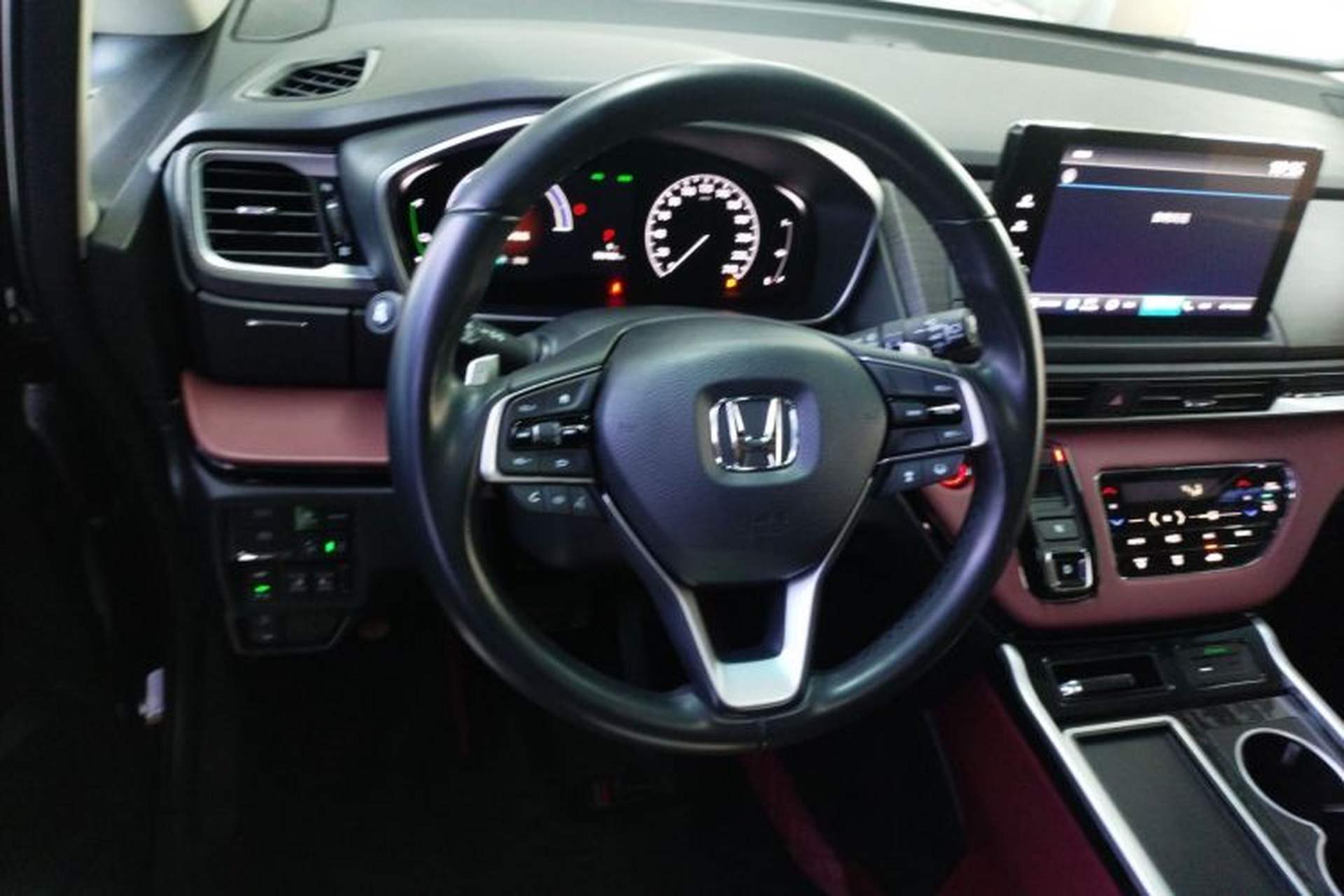 Used Honda Elysion 2022 2.0L eHEV Prestige Edition Steering Wheel