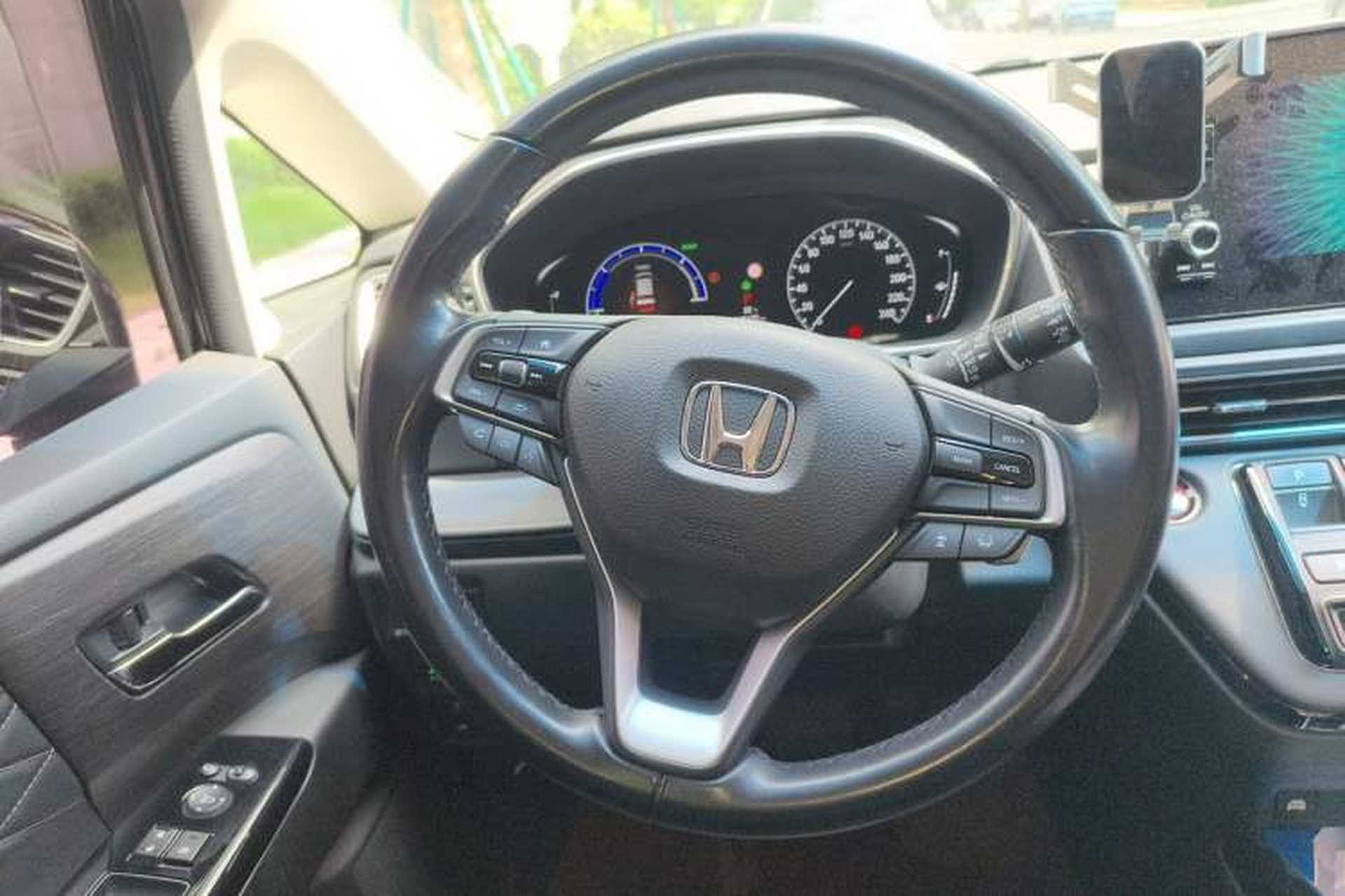 Used Honda Elysion 2022 2.0L eHEV Luxury First Edition Steering Wheel