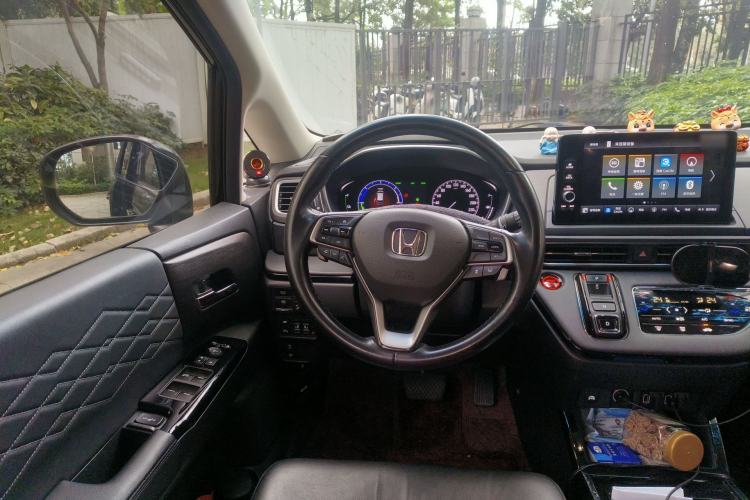 Used Honda Elysion 2022 2.0L eHEV Luxury Edition Steering Wheel